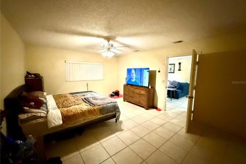 Immobilier commercial à vendre à DeLand, Floride: 6 chambres, 219.25 m2 № 1857919 - photo 17