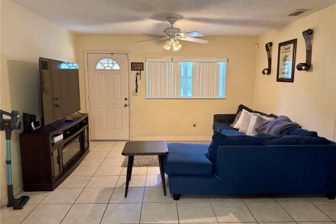 Immobilier commercial à vendre à DeLand, Floride: 6 chambres, 219.25 m2 № 1857919 - photo 10