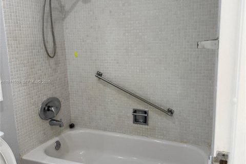 Copropriété à vendre à Delray Beach, Floride: 1 chambre, 66.89 m2 № 2001336 - photo 17