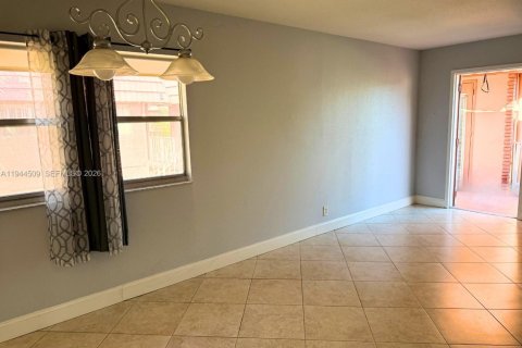 Copropriété à vendre à Delray Beach, Floride: 1 chambre, 66.89 m2 № 2001336 - photo 4