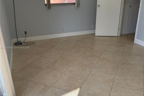 Copropriété à vendre à Delray Beach, Floride: 1 chambre, 66.89 m2 № 2001336 - photo 12