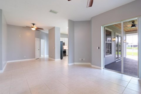 Casa en venta en Port St. Lucie, Florida, 3 dormitorios, 139.26 m2 № 2417191 - foto 10