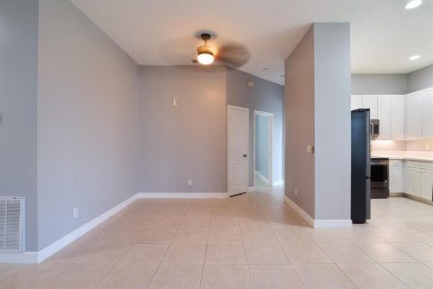 Casa en venta en Port St. Lucie, Florida, 3 dormitorios, 139.26 m2 № 2417191 - foto 12