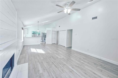 House in Saint Augustine, Florida 3 bedrooms, 119.29 sq.m. № 1724758 - photo 8