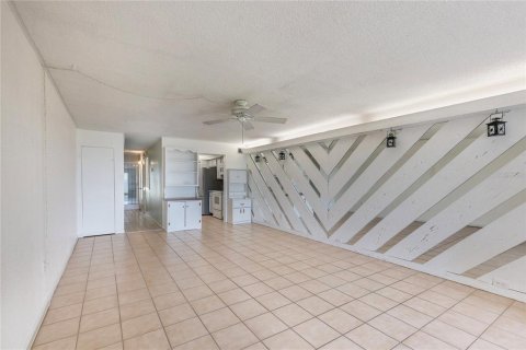 Купить кондоминиум в Клируотер, Флорида 7 комнат, 112.41м2, № 1798088 - фото 6