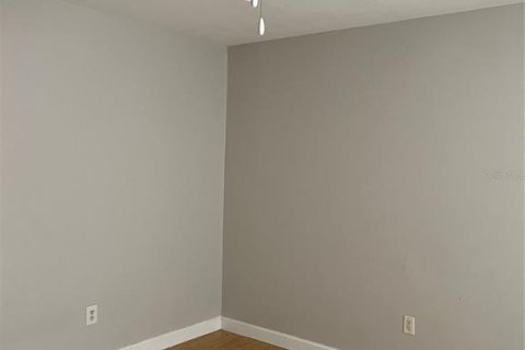 Condominio en venta en Tampa, Florida, 3 dormitorios, 113.9 m2 № 1675985 - foto 9