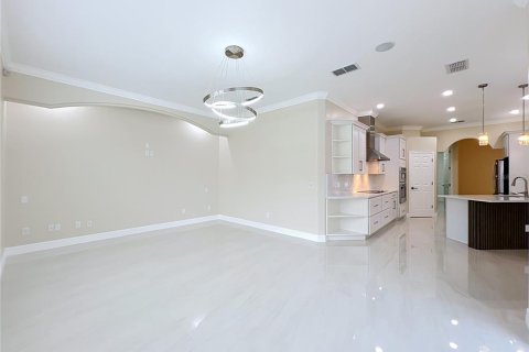 Villa ou maison à vendre à Orlando, Floride: 4 chambres, 223.89 m2 № 2138534 - photo 19