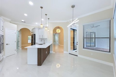 Villa ou maison à vendre à Orlando, Floride: 4 chambres, 223.89 m2 № 2138534 - photo 16