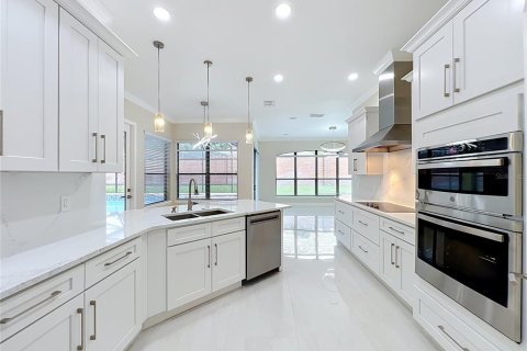 Villa ou maison à vendre à Orlando, Floride: 4 chambres, 223.89 m2 № 2138534 - photo 13