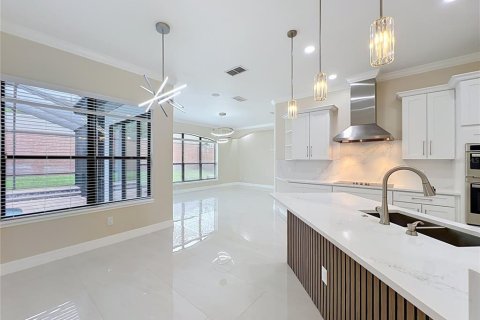 Villa ou maison à vendre à Orlando, Floride: 4 chambres, 223.89 m2 № 2138534 - photo 7