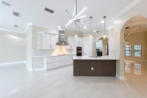 Villa ou maison à vendre à Orlando, Floride: 4 chambres, 223.89 m2 № 2138534 - photo 10