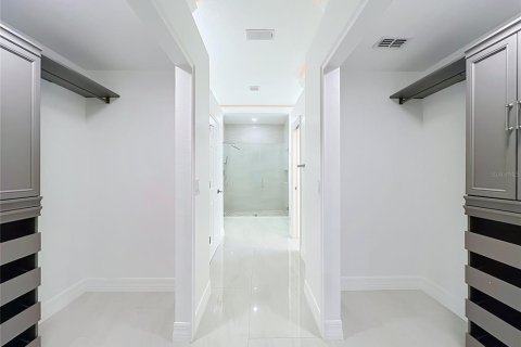 Villa ou maison à vendre à Orlando, Floride: 4 chambres, 223.89 m2 № 2138534 - photo 30