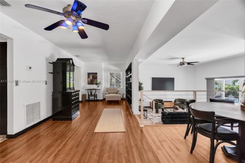 Снять в аренду виллу или дом в Бискейн-Парк, Флорида 3 спальни, 175.31м2, № 2035023 - фото 30