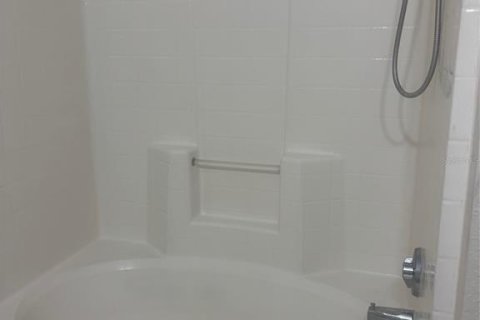 Condominio en alquiler en Clearwater, Florida, 1 dormitorio, 82.68 m2 № 1782351 - foto 7