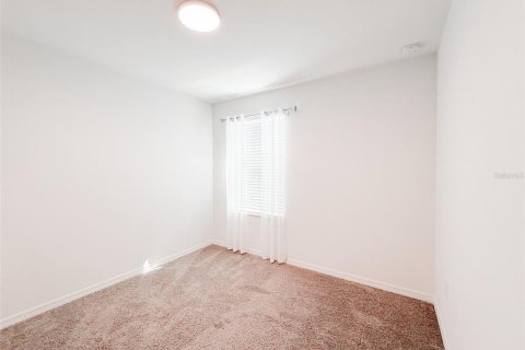 Townhouse in Davenport, Florida 3 bedrooms, 145.58 sq.m. № 1777444 - photo 5