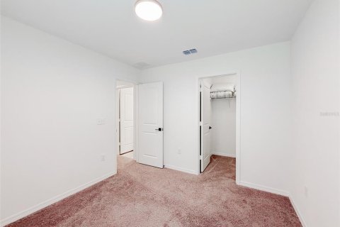 Townhouse in Davenport, Florida 3 bedrooms, 145.58 sq.m. № 1777444 - photo 6