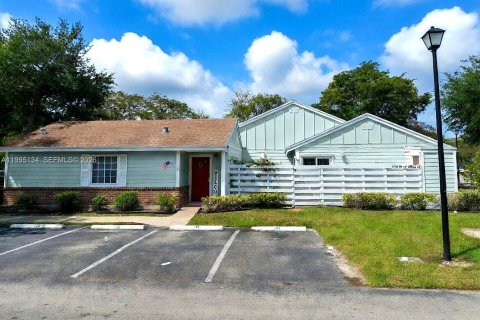 Condo à Miami, Floride, 2 chambres  № 2064230