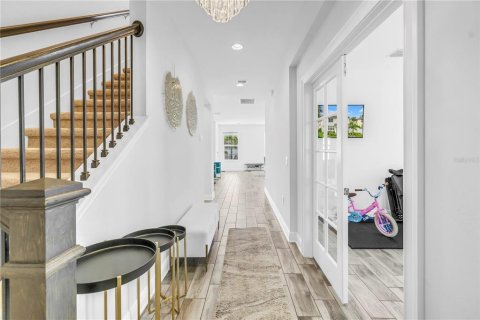 Casa en venta en Saint Petersburg, Florida, 4 dormitorios, 275.27 m2 № 1900834 - foto 20