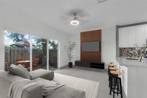 Townhouse in Homestead, Florida 3 bedrooms, 108.6 sq.m. № 1728623 - photo 12
