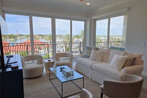 Condo in Venice, Florida, 3 bedrooms  № 2218746 - photo 10