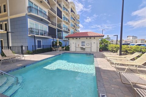Condo in Venice, Florida, 3 bedrooms  № 2218746 - photo 2