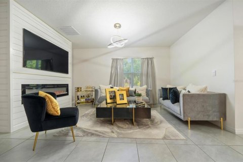 Casa en venta en Ocala, Florida, 4 dormitorios, 169.73 m2 № 2105151 - foto 4
