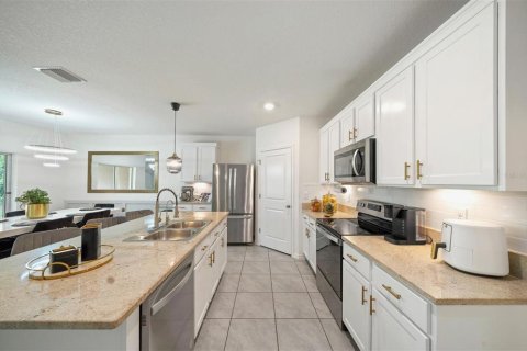 Casa en venta en Ocala, Florida, 4 dormitorios, 169.73 m2 № 2105151 - foto 17