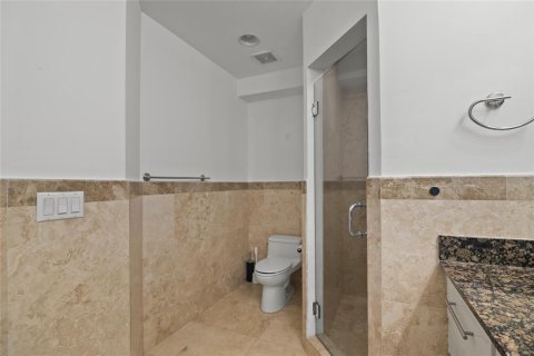 Adosado en venta en Fort Lauderdale, Florida, 3 dormitorios, 228.17 m2 № 2172034 - foto 25