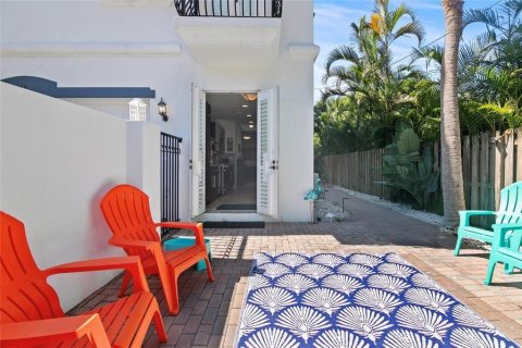 Adosado en venta en Fort Lauderdale, Florida, 3 dormitorios, 228.17 m2 № 2172034 - foto 8