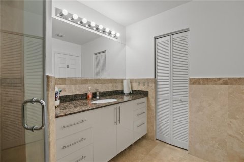 Adosado en venta en Fort Lauderdale, Florida, 3 dormitorios, 228.17 m2 № 2172034 - foto 26