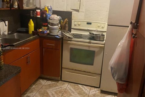 Купить виллу или дом в Майами, Флорида 3 спальни, 113.34м2, № 1994917 - фото 2