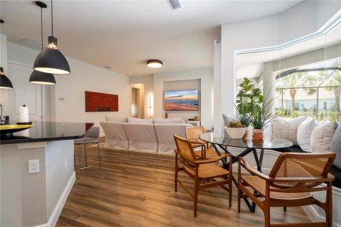Casa en venta en Sarasota, Florida, 4 dormitorios, 269.79 m2 № 2226875 - foto 14