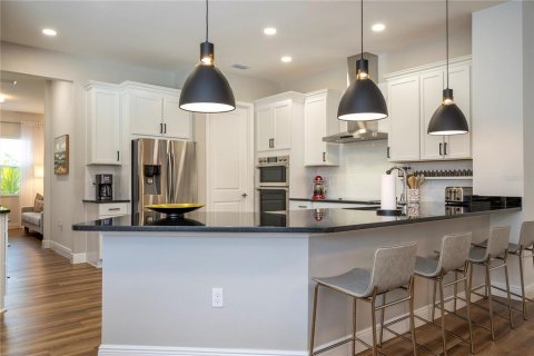 Casa en venta en Sarasota, Florida, 4 dormitorios, 269.79 m2 № 2226875 - foto 16