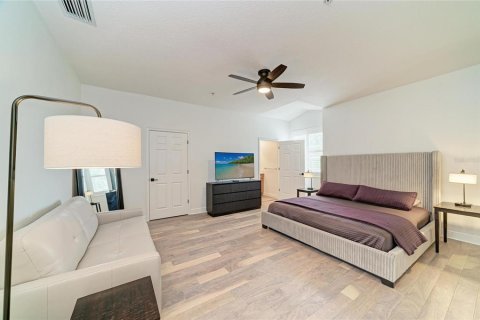 Copropriété à vendre à Lakewood Ranch, Floride: 3 chambres, 217.76 m2 № 2398996 - photo 16