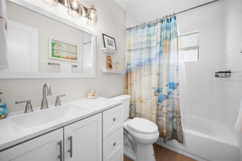 Copropriété à vendre à Englewood, Floride: 2 chambres, 110.37 m2 № 2415162 - photo 12