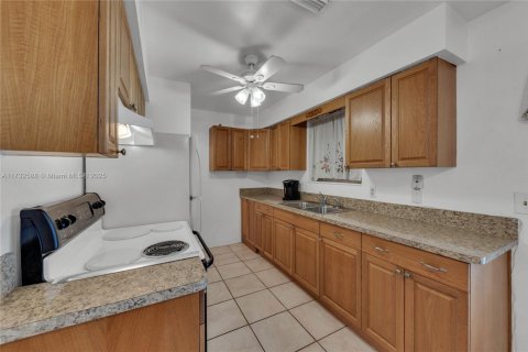 Copropriété à vendre à Hollywood, Floride: 1 chambre, 55.74 m2 № 1961155 - photo 6