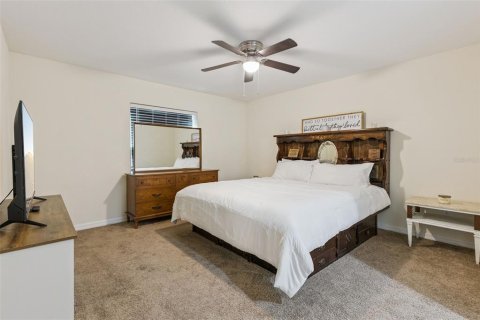 House in Belleview, Florida 3 bedrooms, 158.12 sq.m. № 2237381 - photo 6