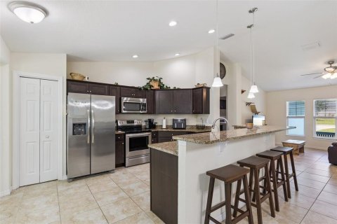 House in Belleview, Florida 3 bedrooms, 158.12 sq.m. № 2237381 - photo 3