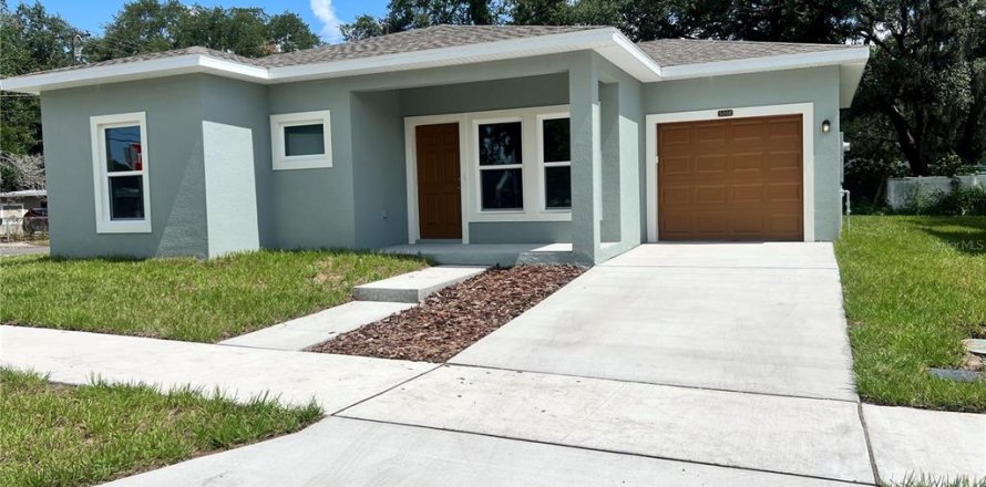 Villa ou maison à Tampa, Floride 3 chambres, 116.22 m2 № 2095707