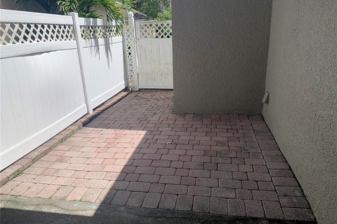Townhouse in Orlando, Florida 3 bedrooms, 147.16 sq.m. № 1760095 - photo 28