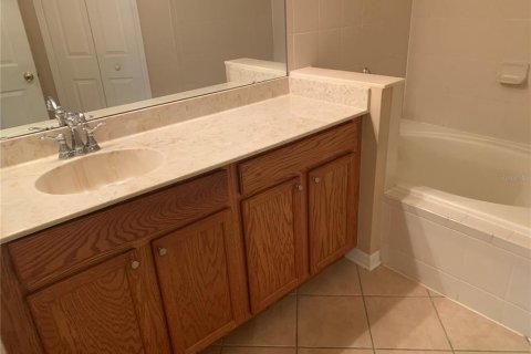 Townhouse in Orlando, Florida 3 bedrooms, 147.16 sq.m. № 1760095 - photo 14