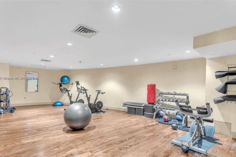 Copropriété à vendre à Miami, Floride: 44.96 m2 № 1968925 - photo 14