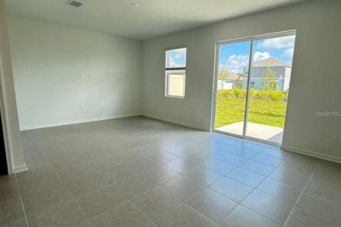 Touwnhouse à louer à Kissimmee, Floride: 3 chambres, 170.38 m2 № 2150540 - photo 5