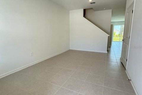 Touwnhouse à louer à Kissimmee, Floride: 3 chambres, 170.38 m2 № 2150540 - photo 4