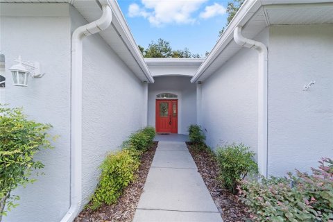 Villa ou maison à vendre à Ocala, Floride: 3 chambres, 188.22 m2 № 2308384 - photo 8