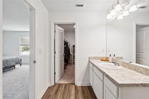 Townhouse in Gibsonton, Florida 3 bedrooms, 136.66 sq.m. № 1725052 - photo 23