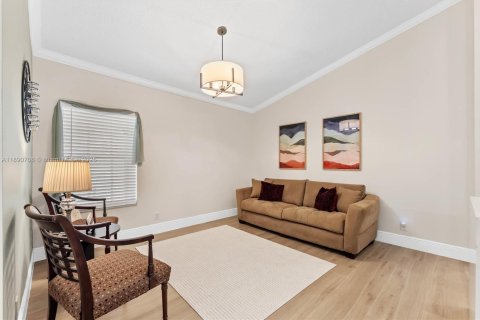 House in Coral Springs, Florida 4 bedrooms, 200.76 sq.m. № 1945024 - photo 6