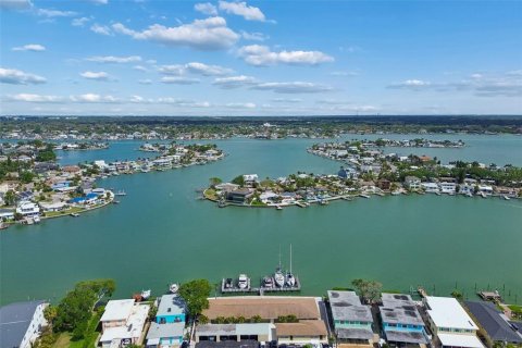 Terreno en venta en Indian Rocks Beach, Florida № 2098488 - foto 16