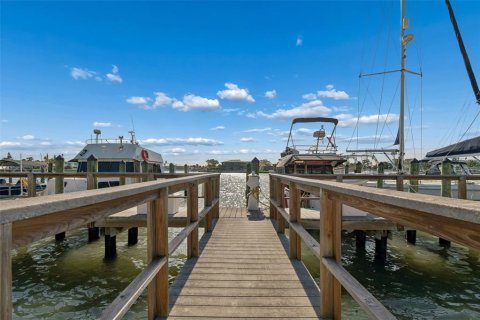 Terreno en venta en Indian Rocks Beach, Florida № 2098488 - foto 19