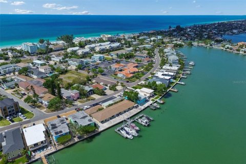 Terreno en venta en Indian Rocks Beach, Florida № 2098488 - foto 14